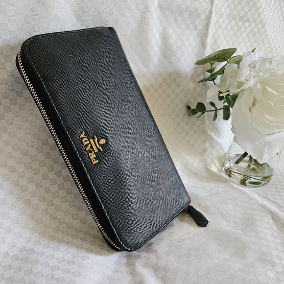 NDS Women's Prada Dark Grey Zip Around Continental Wallet - Picture 8 of 10